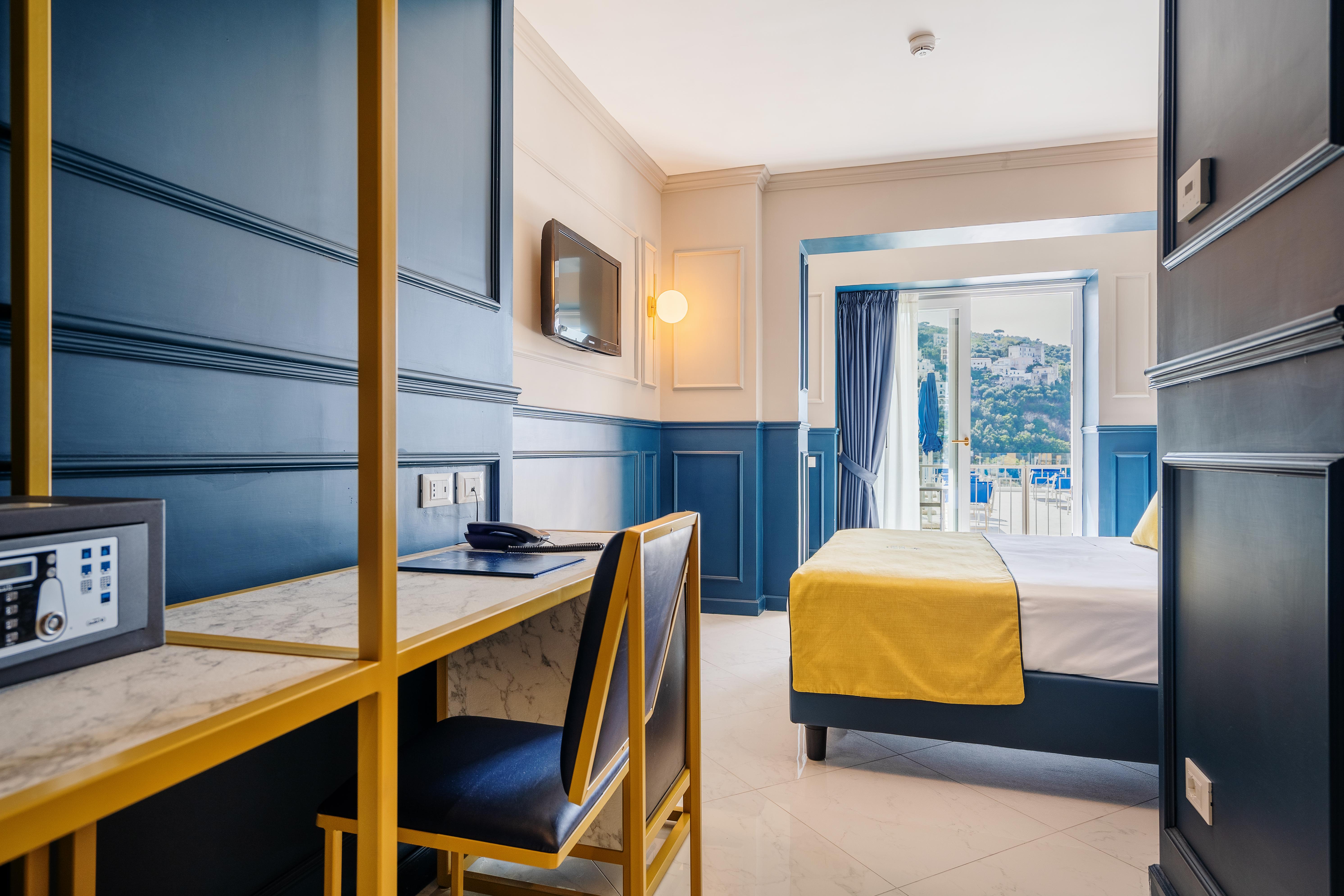 Hotel Mary 4*