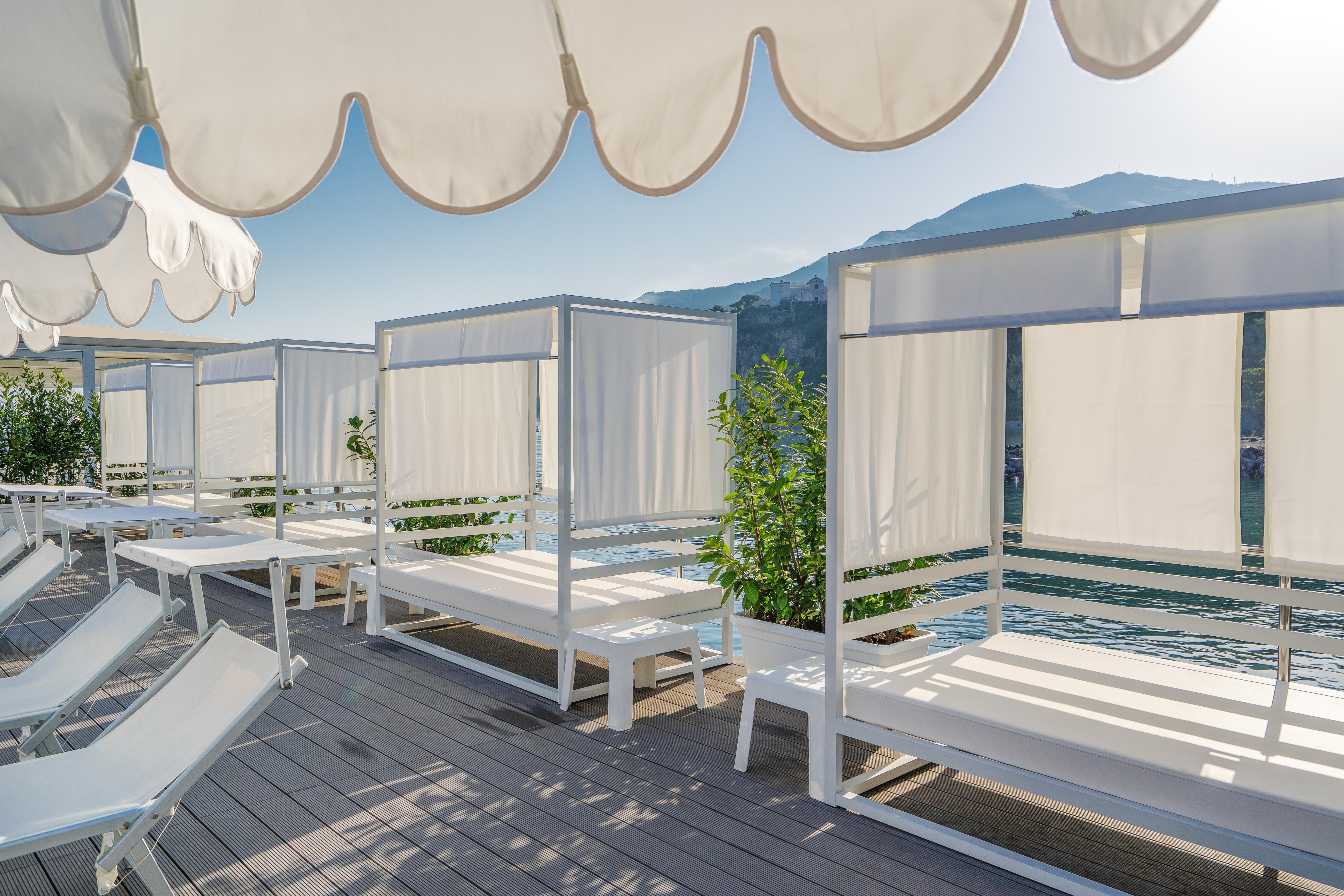 Mary Hotel 4*